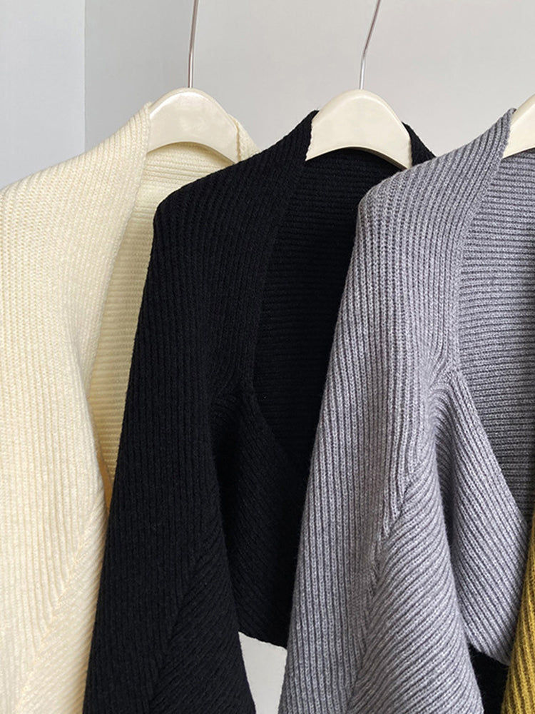 Thumbnail: Touka Knitted Shrug Scarf - Gray
