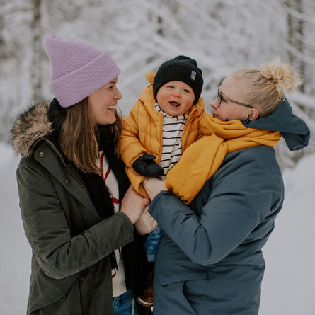 perhekuvaus vantaa
lapsikuvaus vantaa
perhepotretit vantaa
dokumentaarinen vantaa
dokumentaarinen perhekuvaus pääkaupunkiseutu
raskauskuva vantaa
odotusajan kuvaus uusimaa
valokuvaus helsinki
valokuvaaja helsinki
valokuvaaja espoo
valokuvaaja kerava
valokuvaaja uusimaa