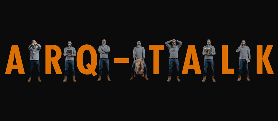 las 7 posturas: "Arquitecto en 7 poses diferentes representando las etapas emocionales del proceso de diseño arquitectónico: resistencia, cliente, investigación, lectura, reflexión, frustración y el puerto final."
