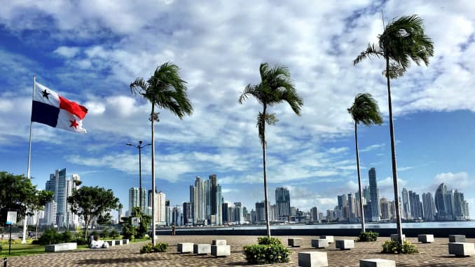 Flag on Cinta Costera, Panama
