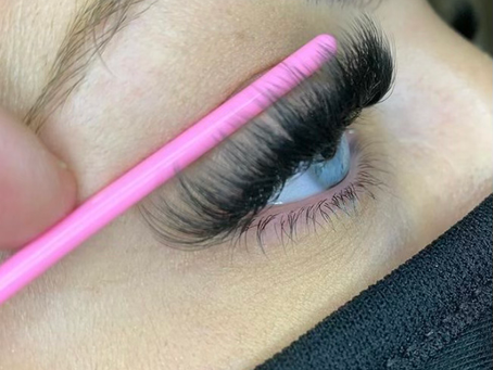 Spring Hill for the lash extensions game