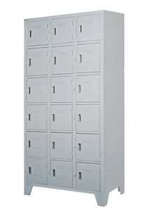 STEEL LOCKER 18 OPENINGS_2.JPG