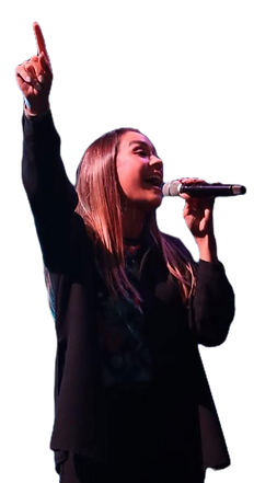 Elaine_edited.png