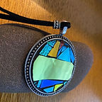 Large round pendant 2 c r50.jpg