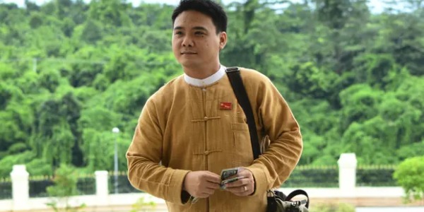 CM3 Icon CONTACT.154.105.194.dcw.0097.png