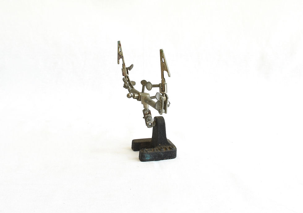 サムネイル： スタンドクリップ