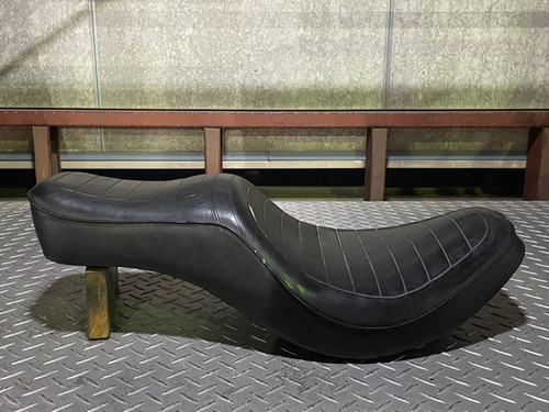 ショベル FX系 純正シート | MYP Vintage Parts