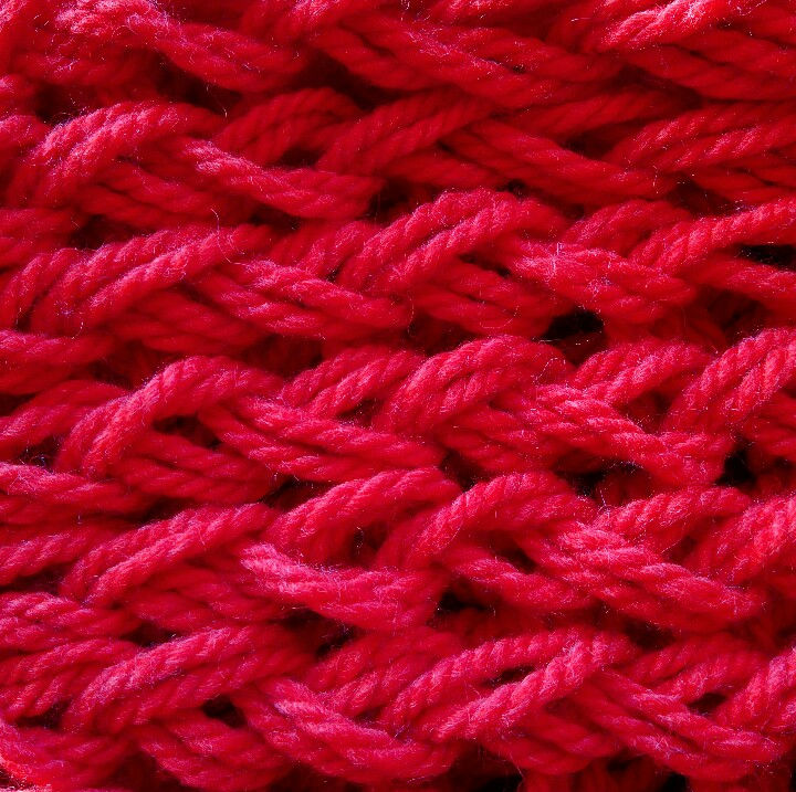 Миниатюра: Ярко-красный снуд в один оборот 