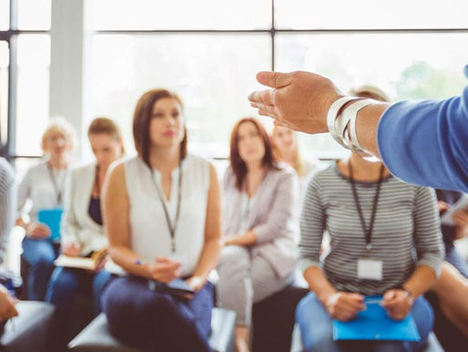 Treinamentos aumentam retenção dos funcionários