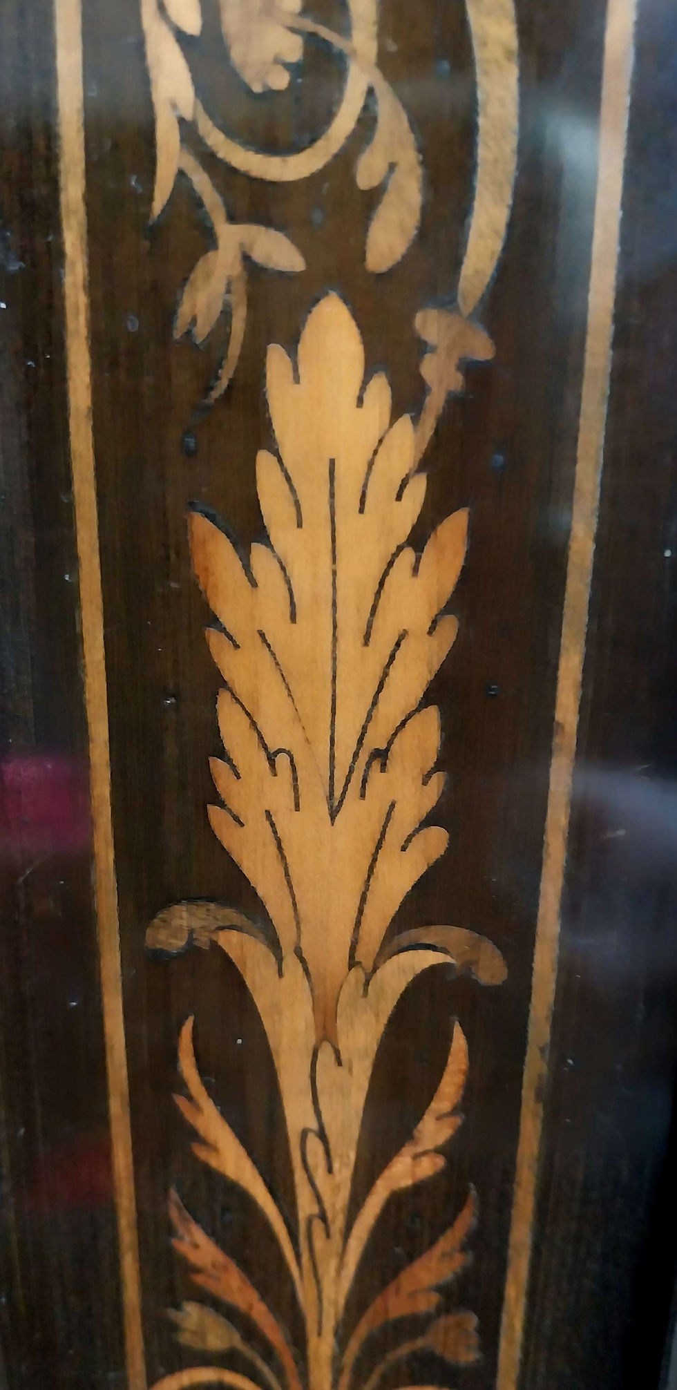 Miniature : Bibliothèque Napoléon III en bois de plaquage marquetté