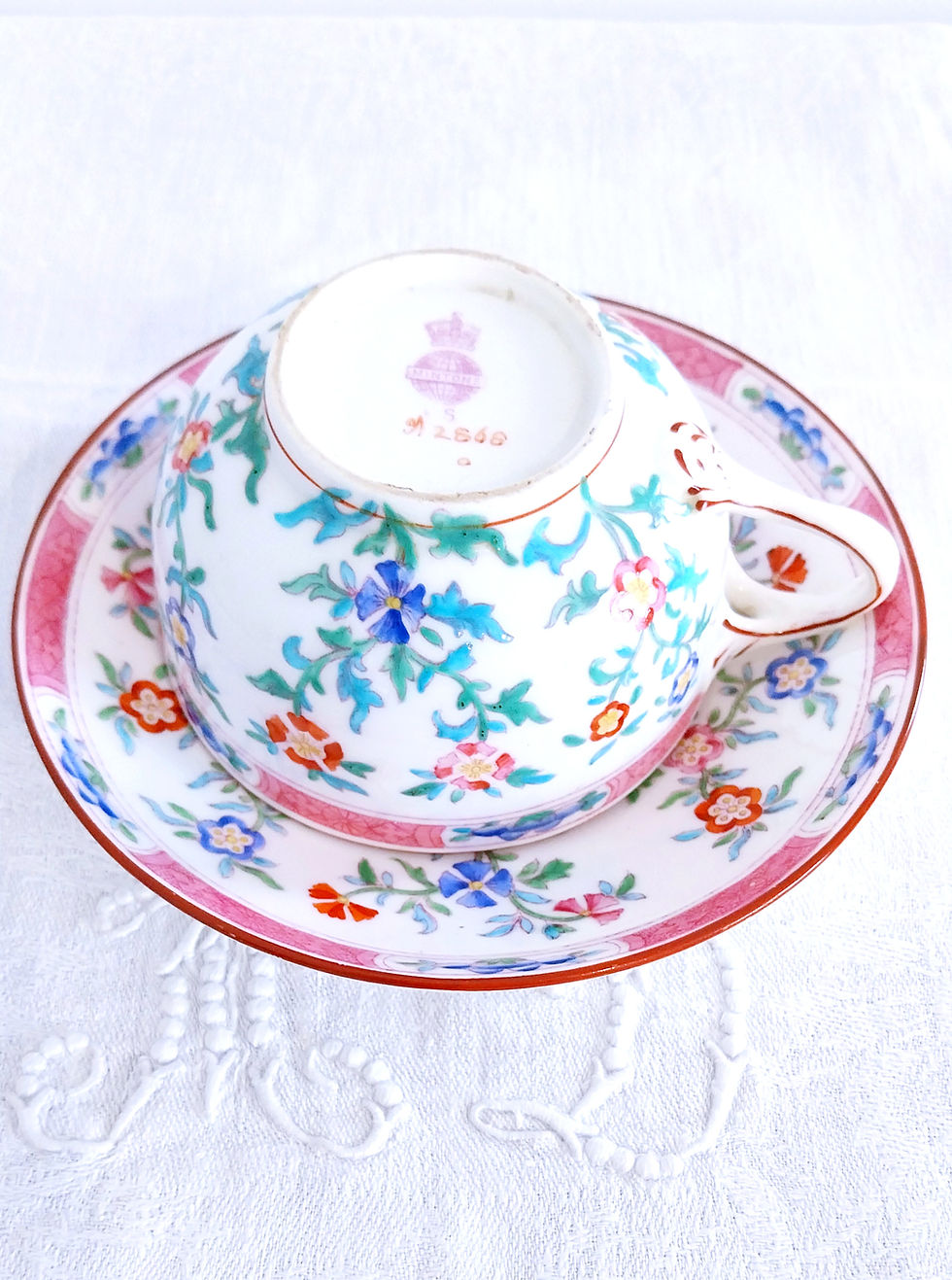 Miniature : Tasse à thé et sous-tasse en porcelaine - Minton, Angleterre