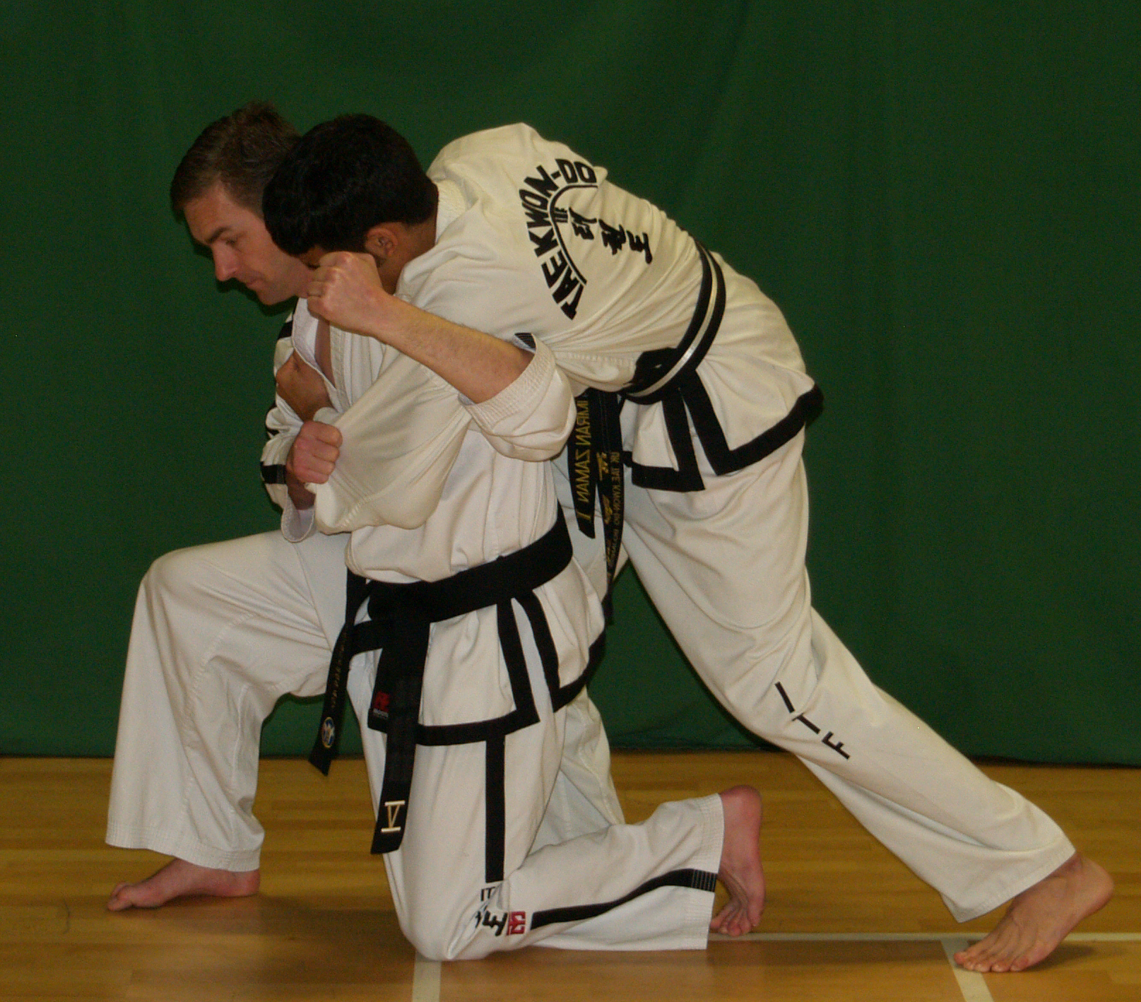 Kneeling Throw