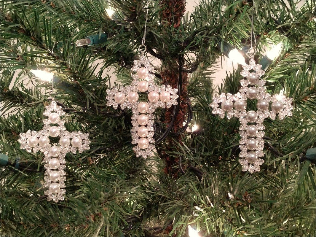 Cross Ornament Set