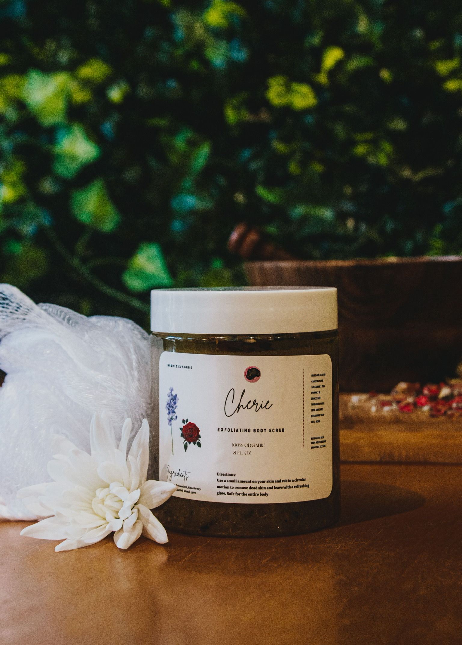 Chèrie Exfoliating Scrub