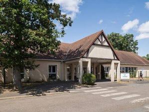 Faire l'acquisition d'un EHPA : étapes et prix