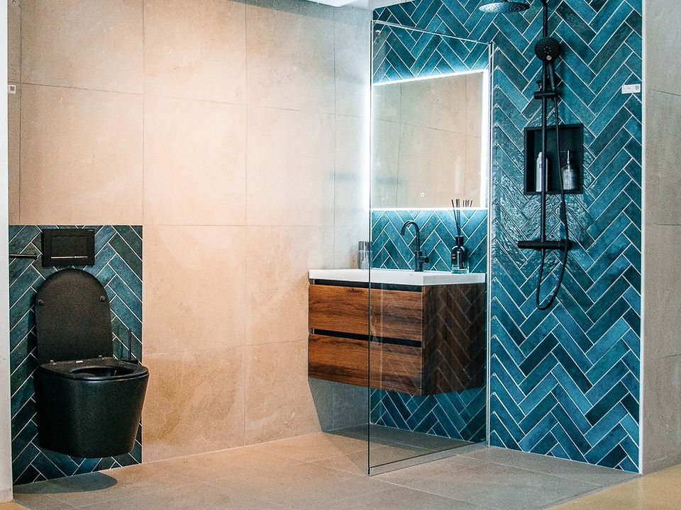 De complete combinatie van grijs, blauw, zwart en houtlook
