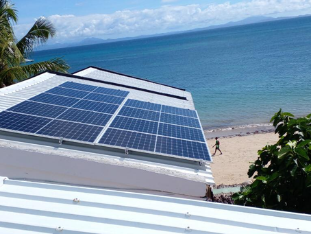 L'hôtel Chez Senga 100% solaire ! 