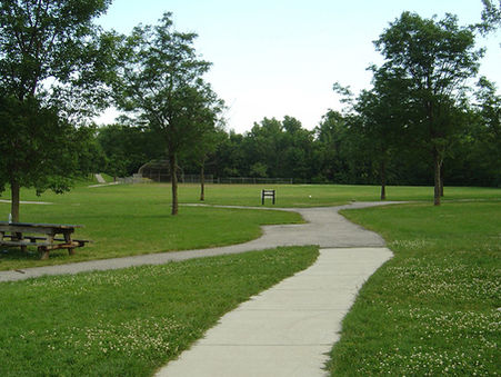 South Oak Park ballfield image