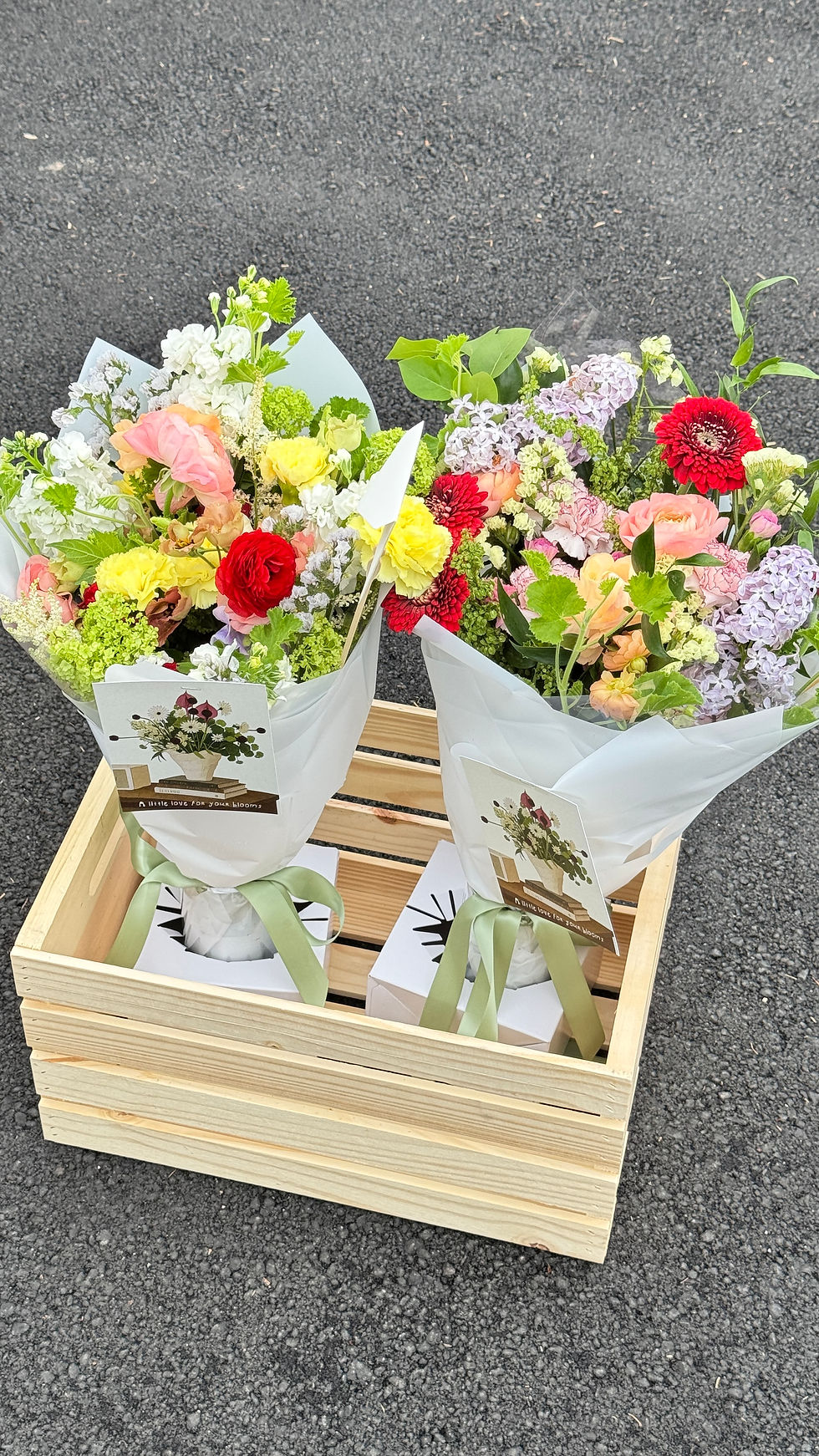 Thumbnail: Hand-tied Bouquet