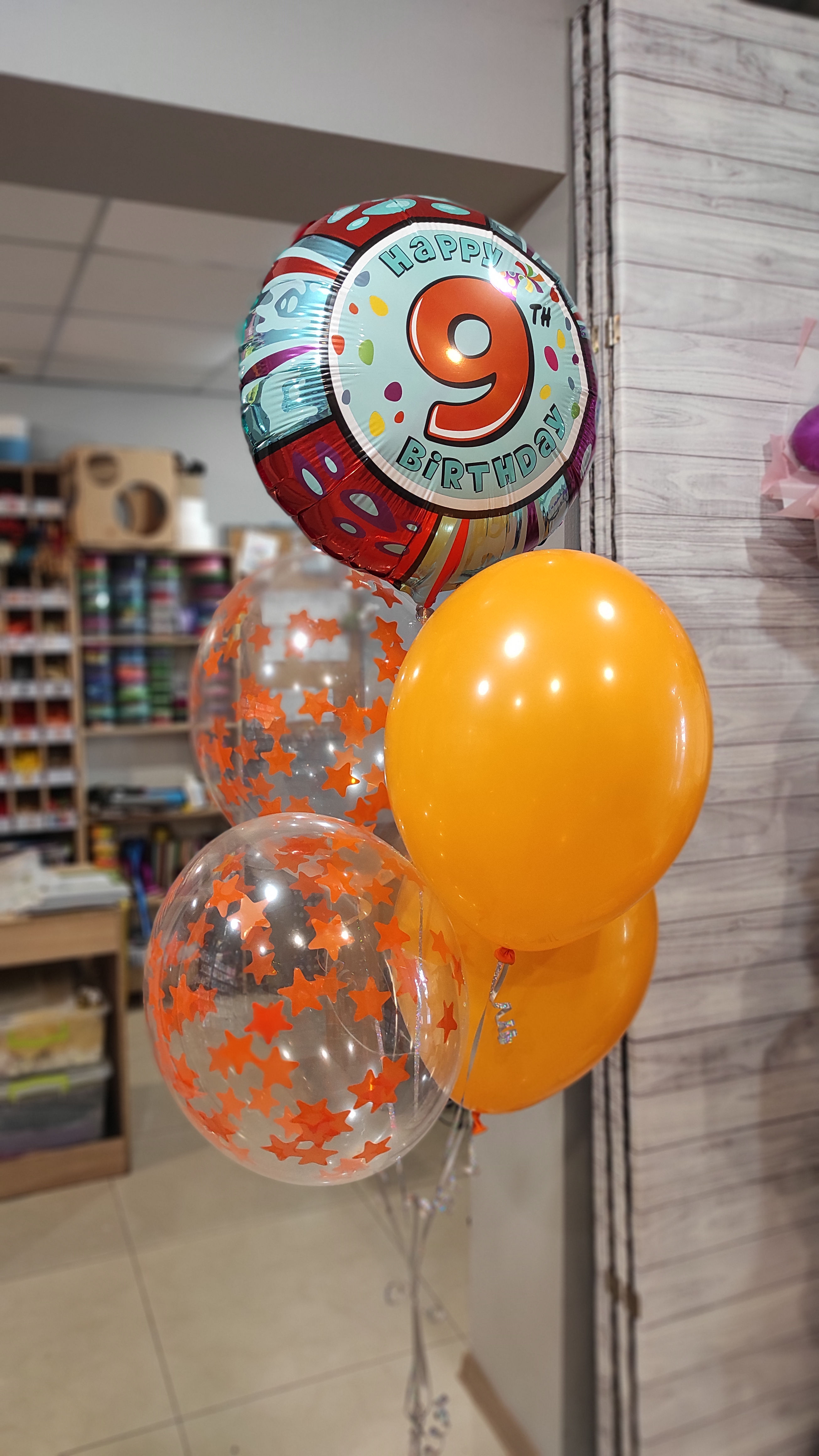 Фонтан з гелієвих куль з цифрою