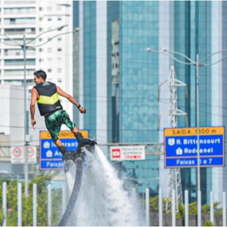 O novo Fly Mormaii é destaque no São Paulo Boat Show.