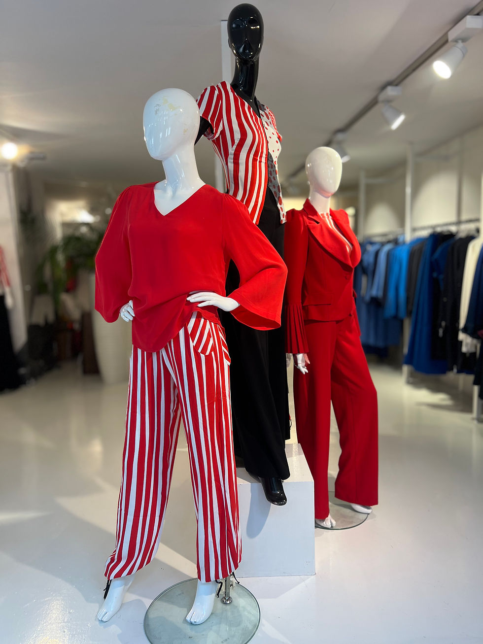 Thumbnail: Viscose stripe pantalon