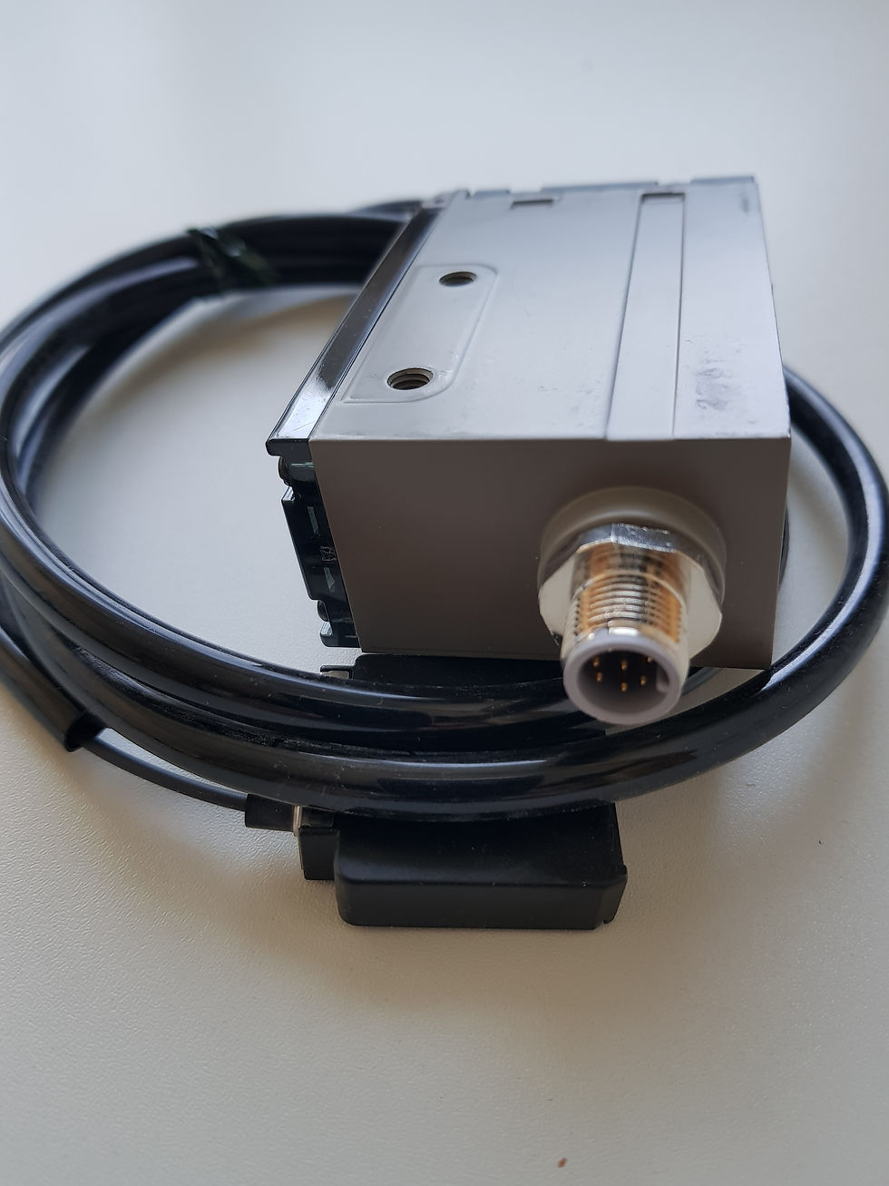 Thumbnail: Omron E3MC-MX11 Sensor
