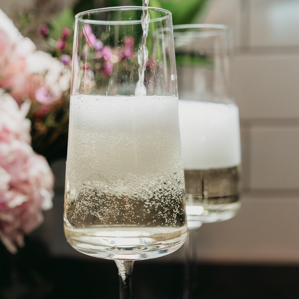 Brut Weiss image