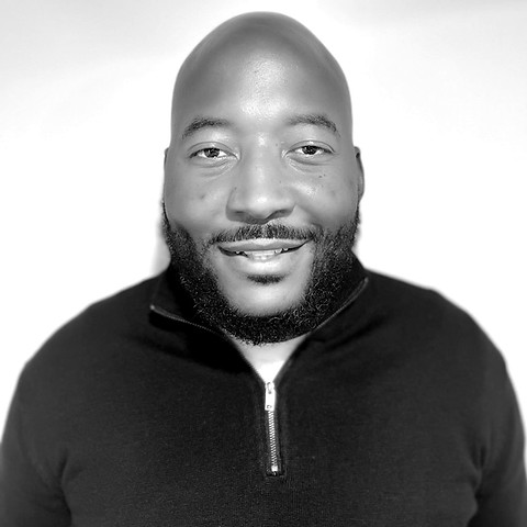 Ayinde Photo (2)_edited.jpg