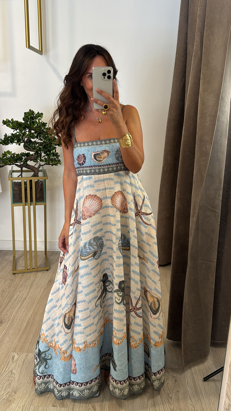 Miniatura: Vestido padrão mar 