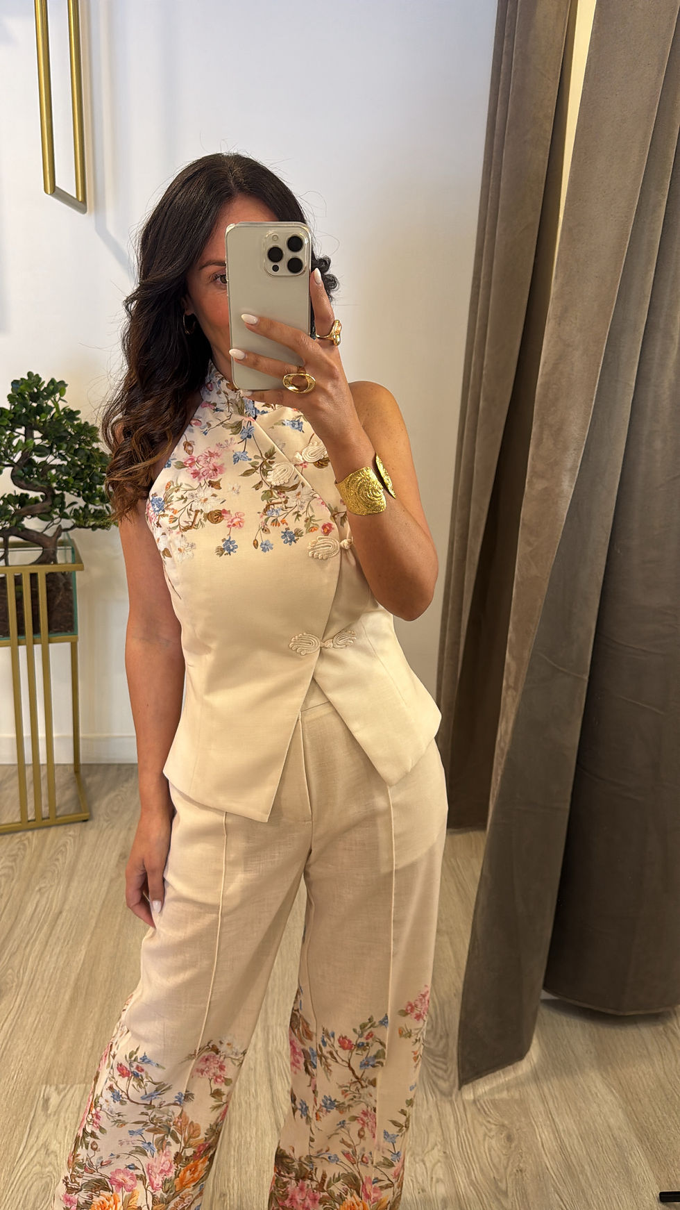 Thumbnail: Colete Lumina