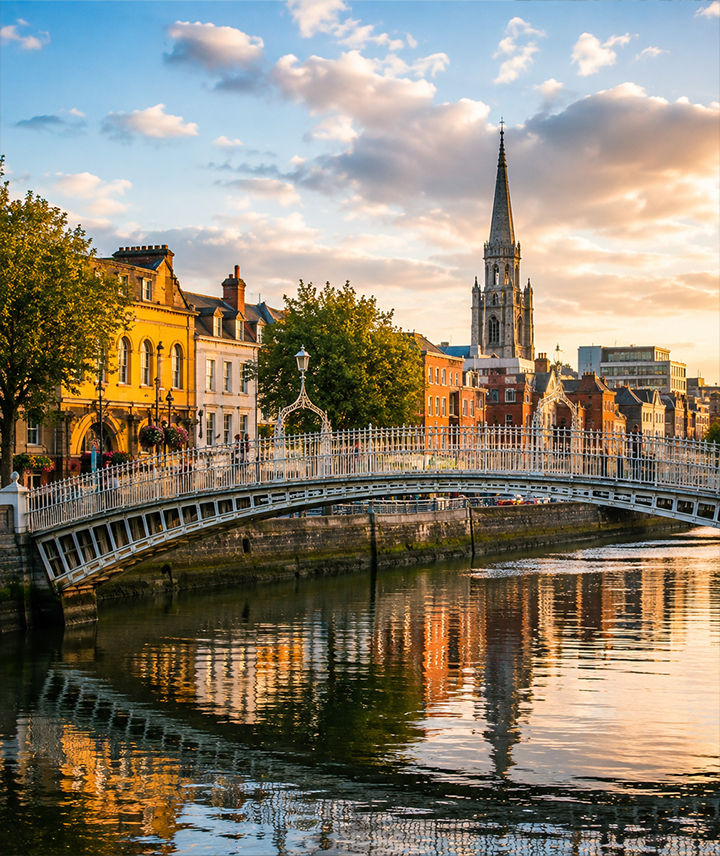 ireland-curated-tours-dublin-pubs.jpg