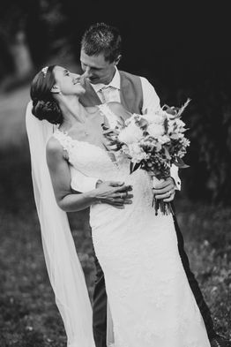 Reece & Samantha 06.jpg