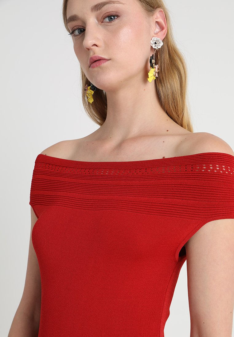 Miniatura: Vestido de fiesta rojo