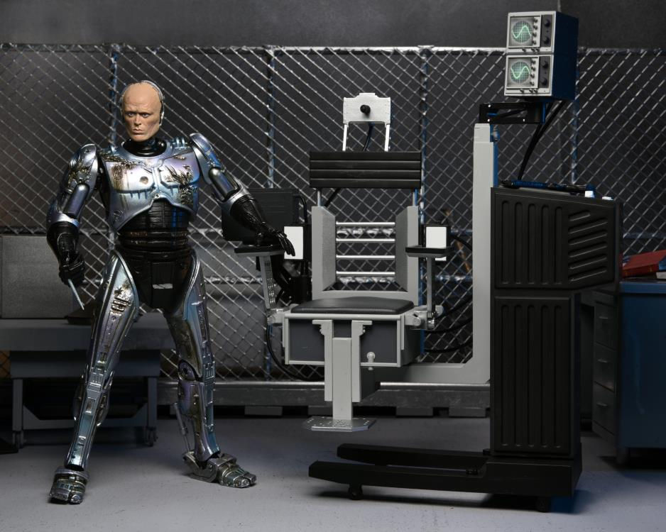 Thumbnail: [Pre-order] Neca Robocop & Battle-Damaged RoboCop Ultimate 7″ Scale Figure