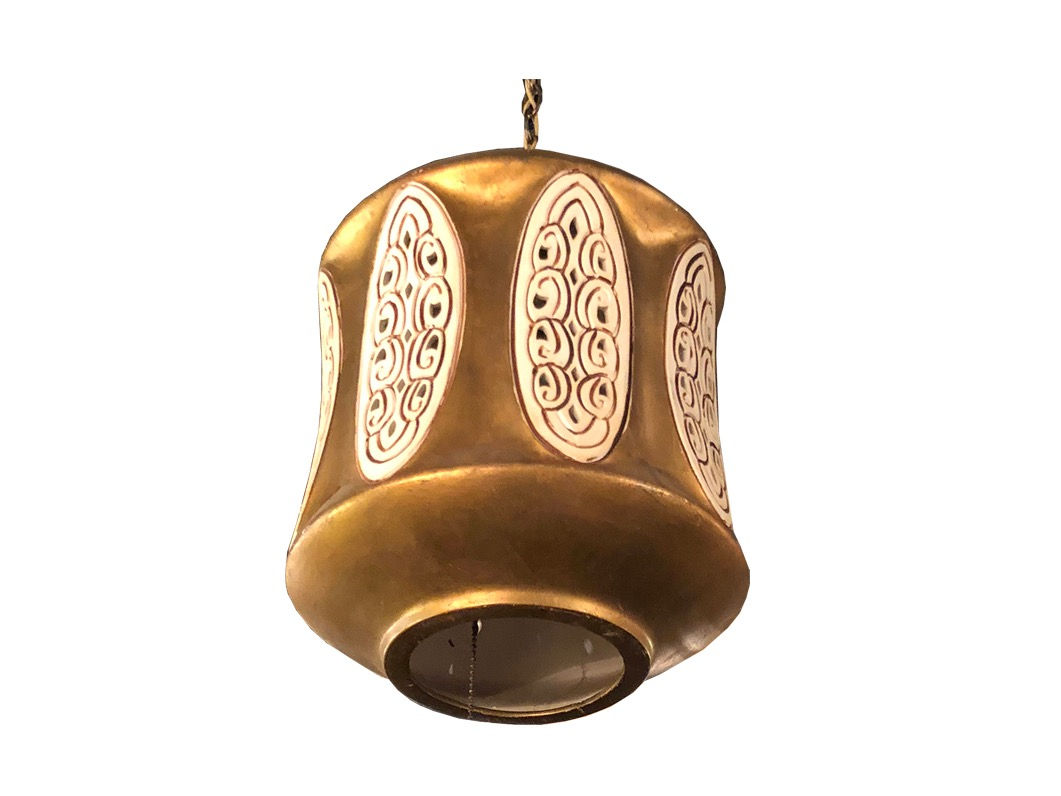 #2628 Gold Ceramic Pendant