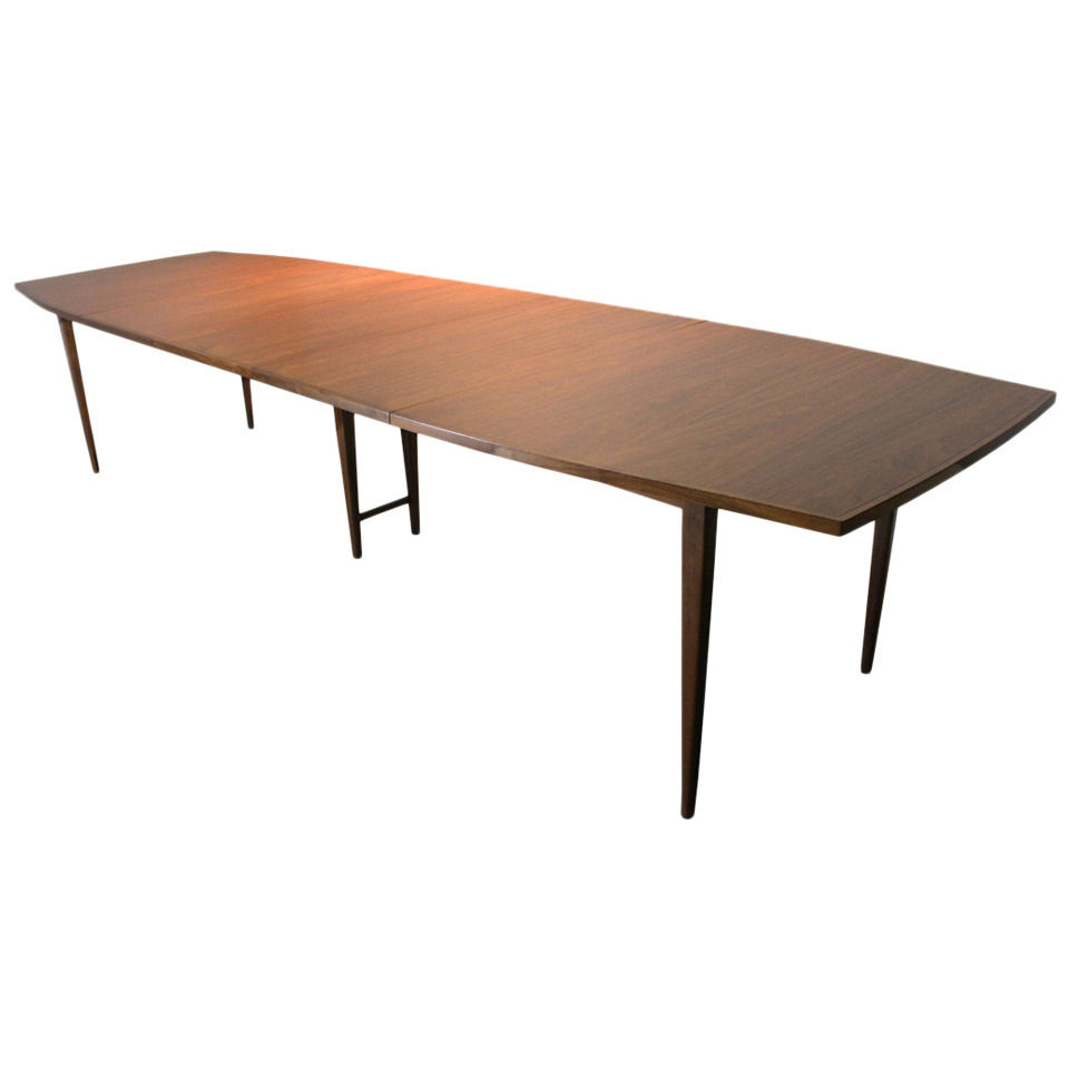 #8089 Walnut Dining Table by Paul McCobb