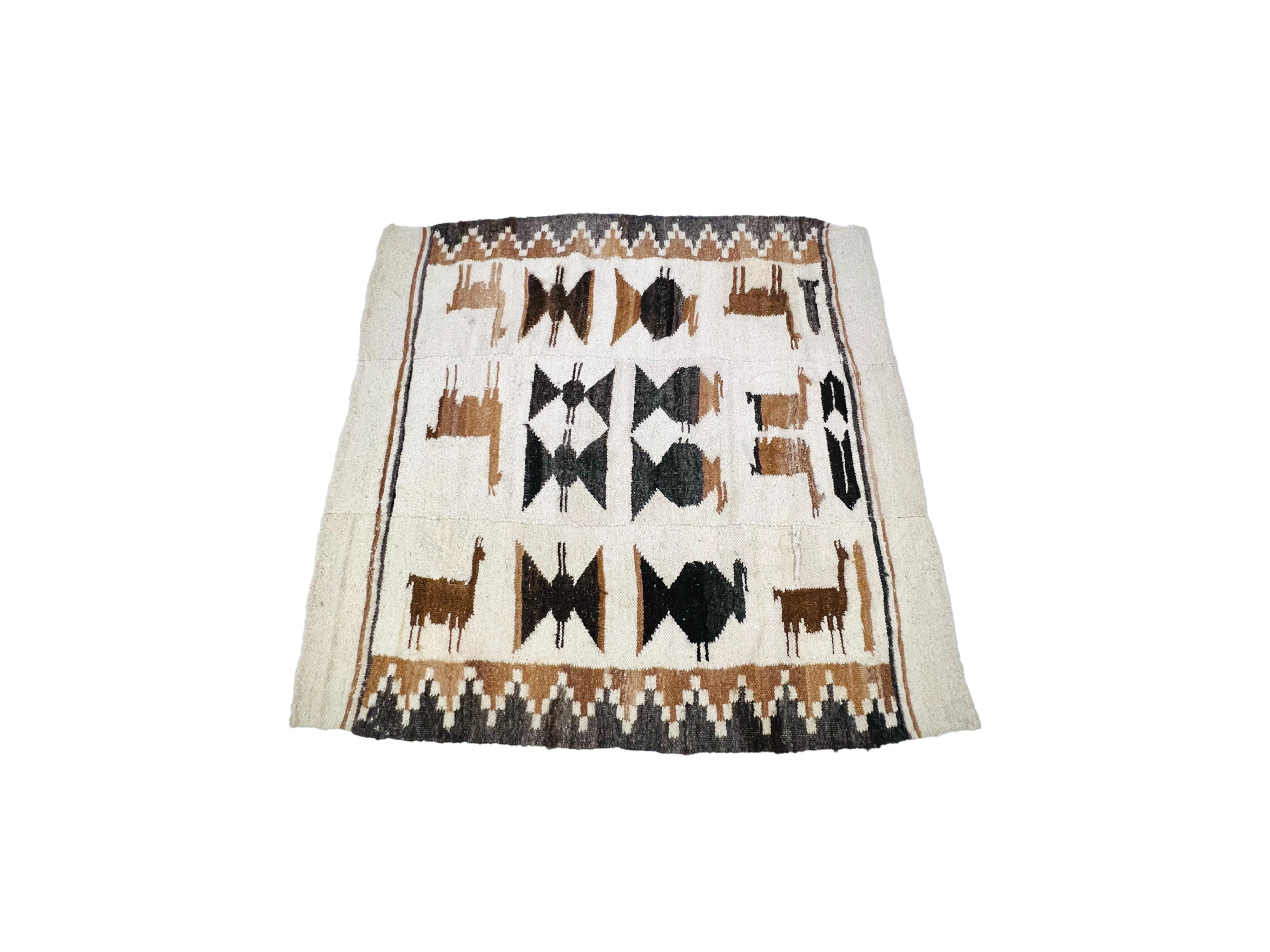 #1857 Vintage Peruvian Alpaca Wall Tapestry / Blanket