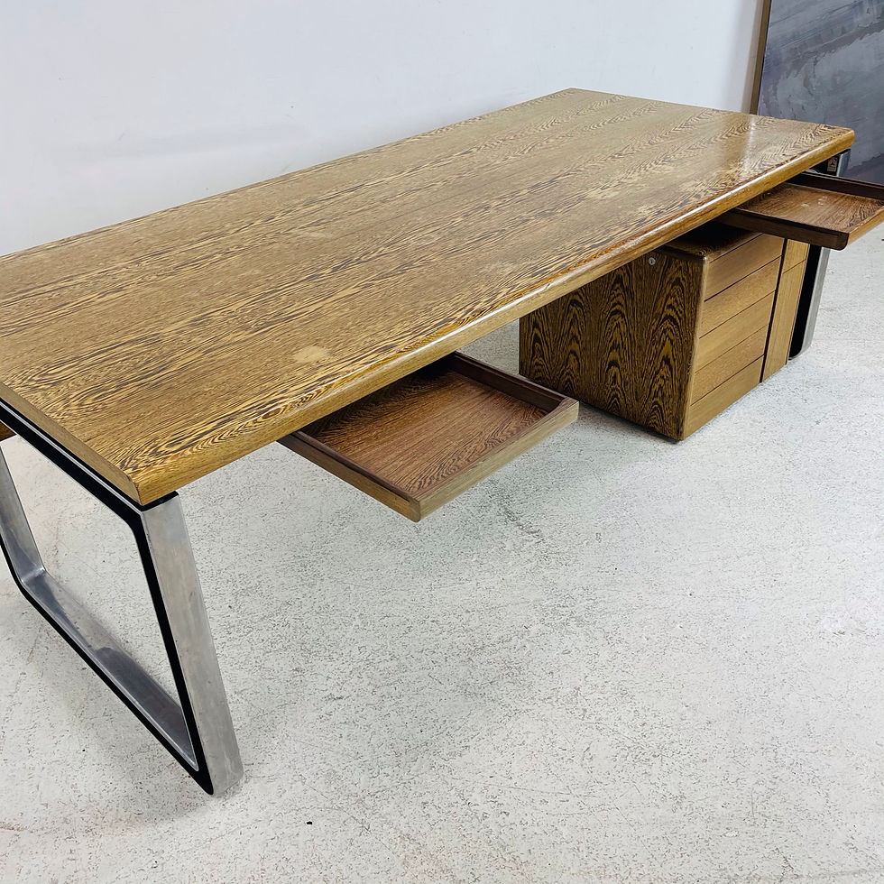 Thumbnail: #5432 T333 Desk by Eugenio Gerli and Osvaldo Borsani for Tecno