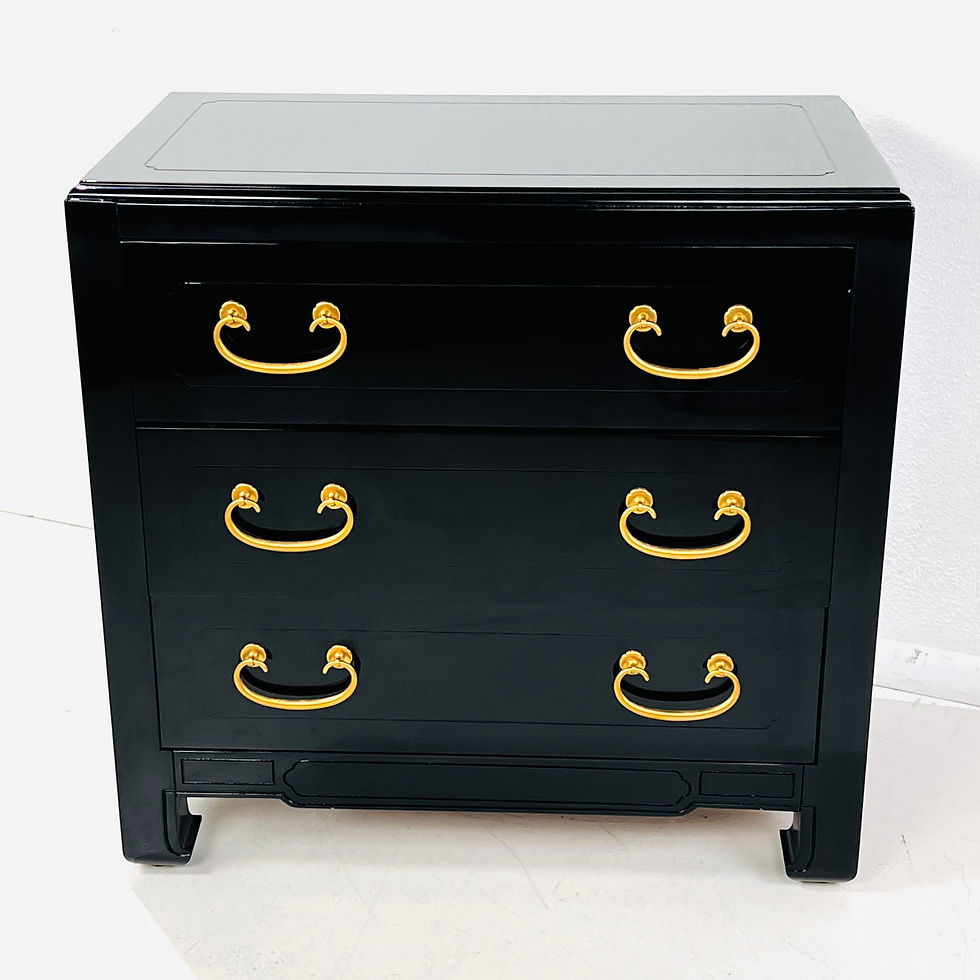 Thumbnail: #1900 American of Martinsville Lacquered Bachelor's Chest