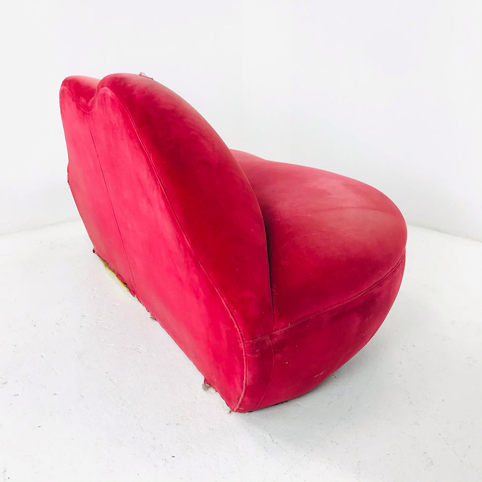Thumbnail: #5635 Iconic "Bocca" Lips Sofa