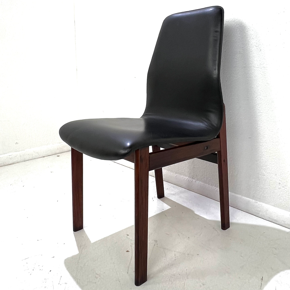 Thumbnail: #2048 Set of 4 1960s Danish Modern Spottrup Dining Chairs