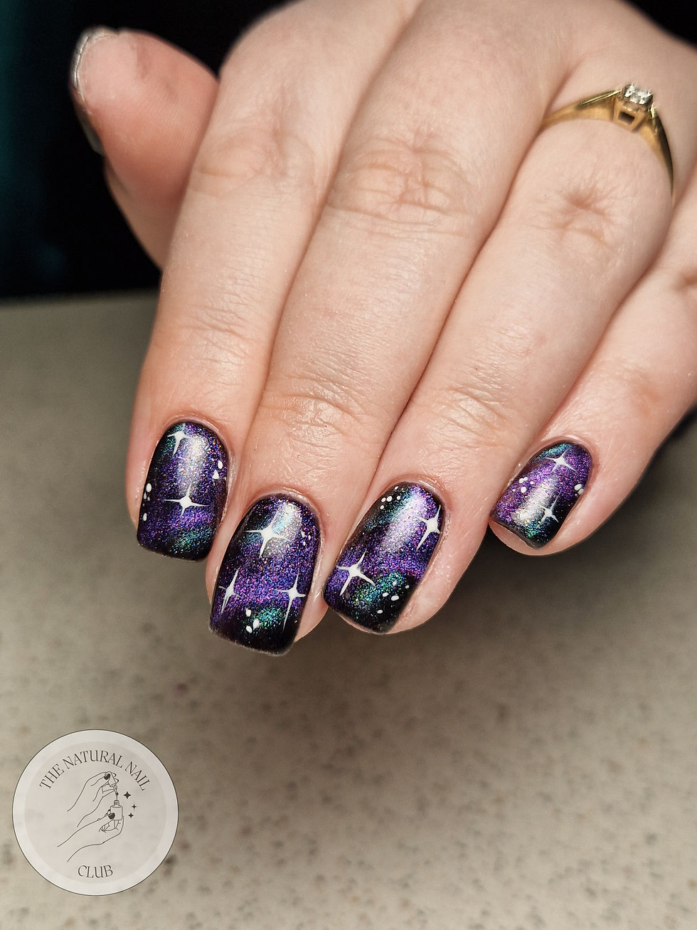 Gel polish with advance art