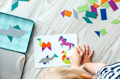 Enfant Faire Activité artistique