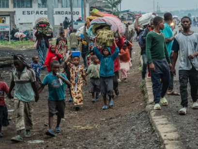 Angst vor Massakern angesichts der Intervention des vom Westen unterstützten Ruandas: Erneute Eskalation der jahrzentlange Kriege um die riesigen Bodenschätze Kongos: Solidarität für Kongo dringlich