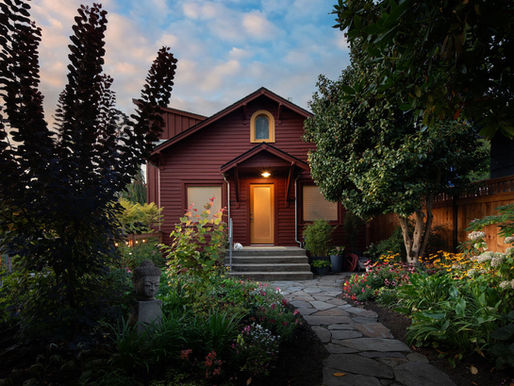 Anderson Gardens: A story within a story.