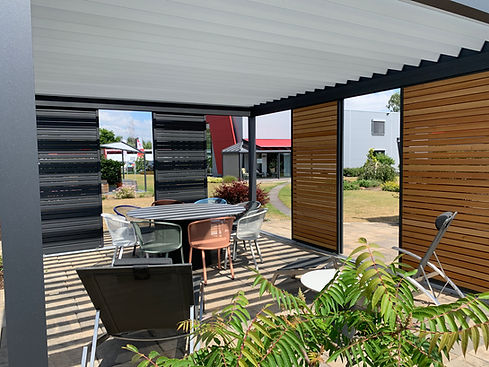 Lamellendach Lamaxa Warema Schiebelemente Holz