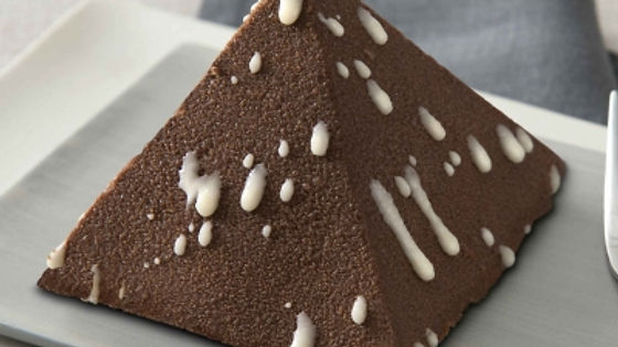 PIRAMIDE AL CIOCCOLATO