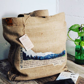 Mt. Rainier tote bag