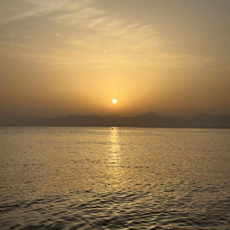 Maiorca: praias perto do aeroporto revelam paraísos com pôr do sol de tirar o fôlego